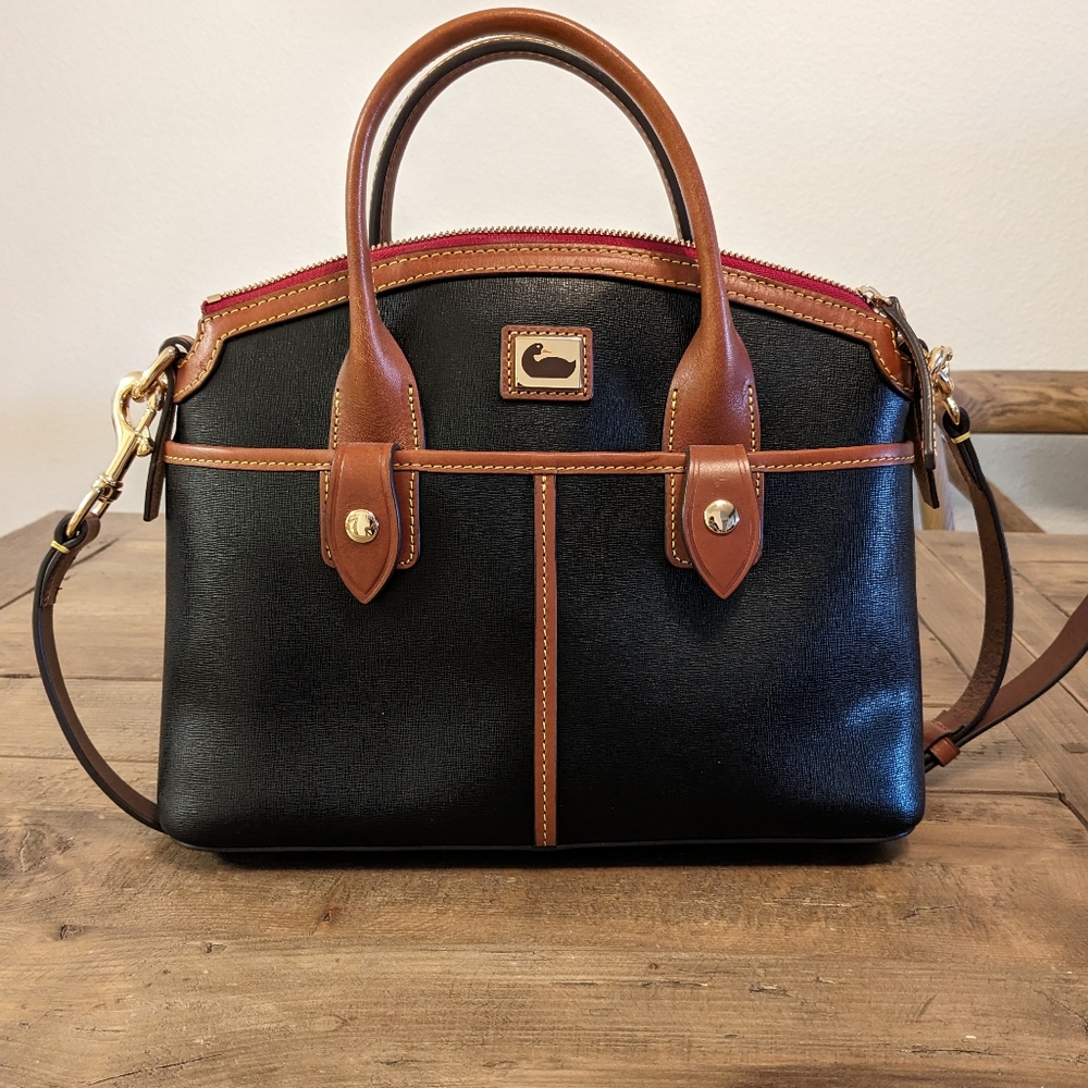Dooney & Bourke bag